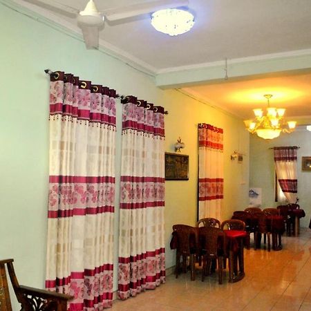 Sri Guest House バドゥッラ エクステリア 写真
